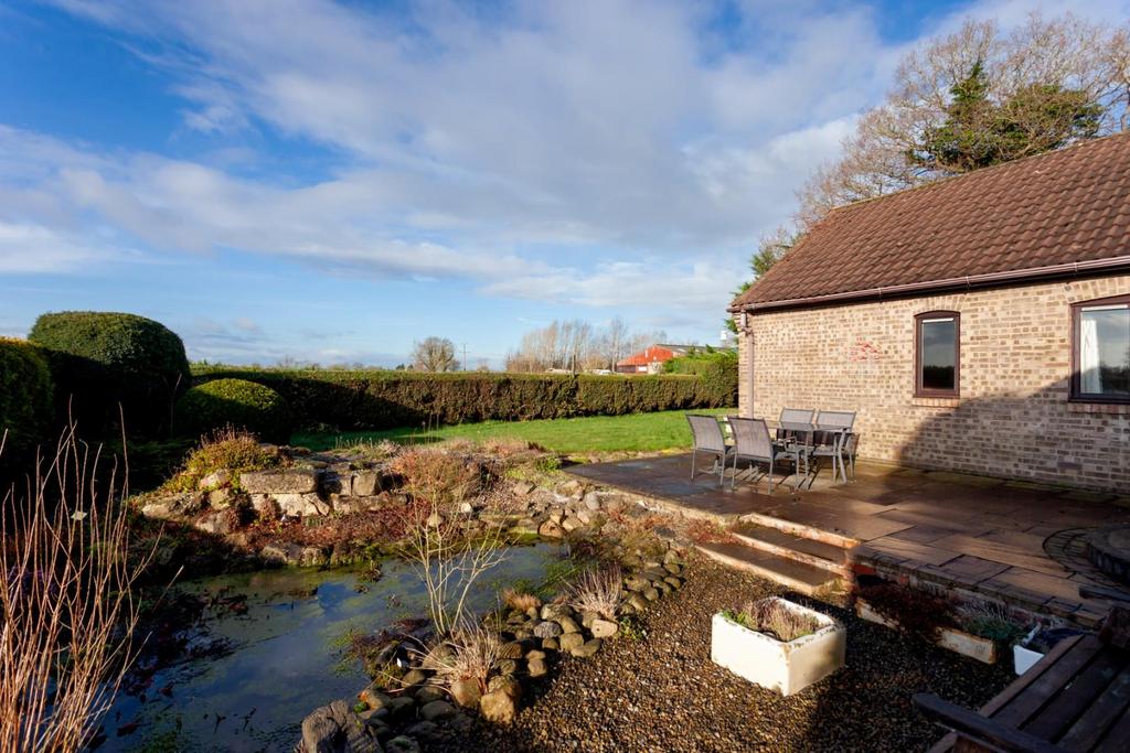 Moor Lane, Haxby, York 3 bed detached bungalow for sale £450,000