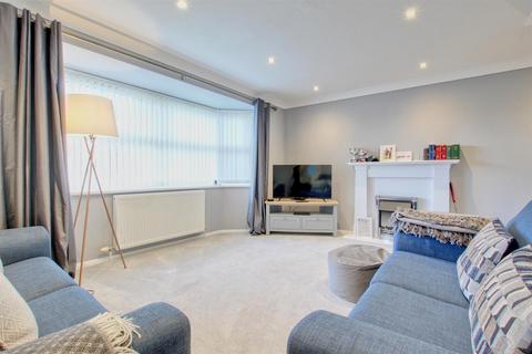 2 bedroom end of terrace house for sale - Orchard Mews, Brandesburton