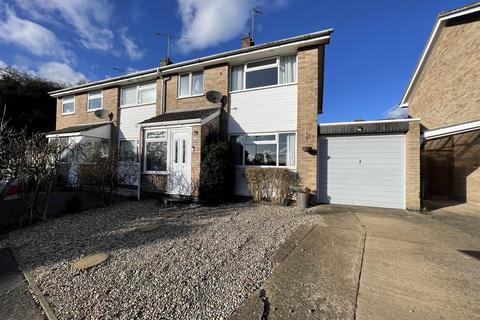 15 Greenfields, Whetstone, Leicester, LE8 6NY