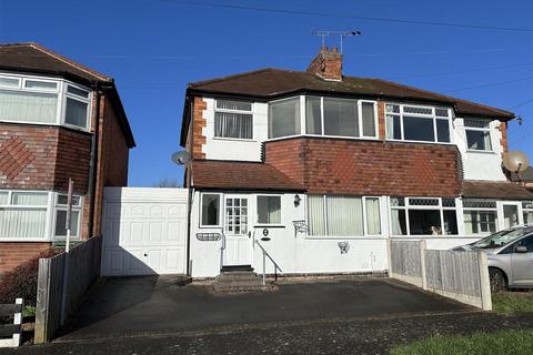 3 bedroom semi-detached house for sale, Cleveleys Avenue, Braunstone Town LE3