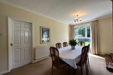 95 Hyholmes, Bretton, Peterborough, PE3 8LL
