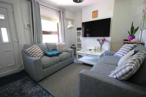 127 The Myrke, Datchet, Slough, SL3 9AD