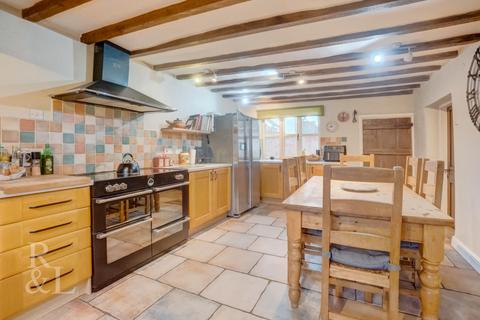 5 bedroom detached house for sale, Prospect House, Chapel Street, Oakthorpe