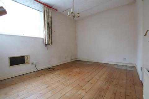 109 The Myrke, Datchet, Slough, SL3 9AD