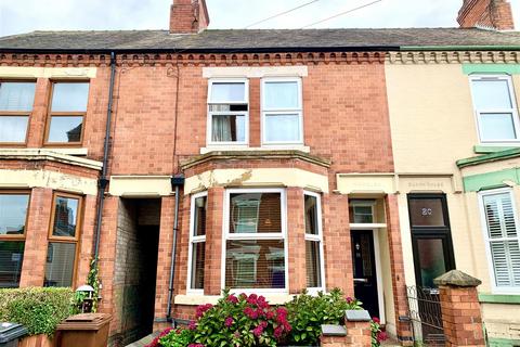 3 bedroom terraced house for sale, Gladstone Street, Loughborough