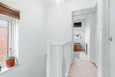 48 Anthea Drive, York, YO31 9DD