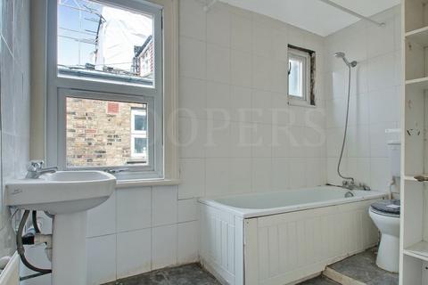 1 bedroom maisonette for sale, Manor Park Road, London, NW10