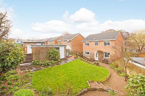 4 bedroom detached house for sale, Jumb Beck Close, Burley in Wharfedale LS29
