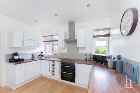 4 bedroom terraced house for sale, Avondale Road, Hoylake CH47