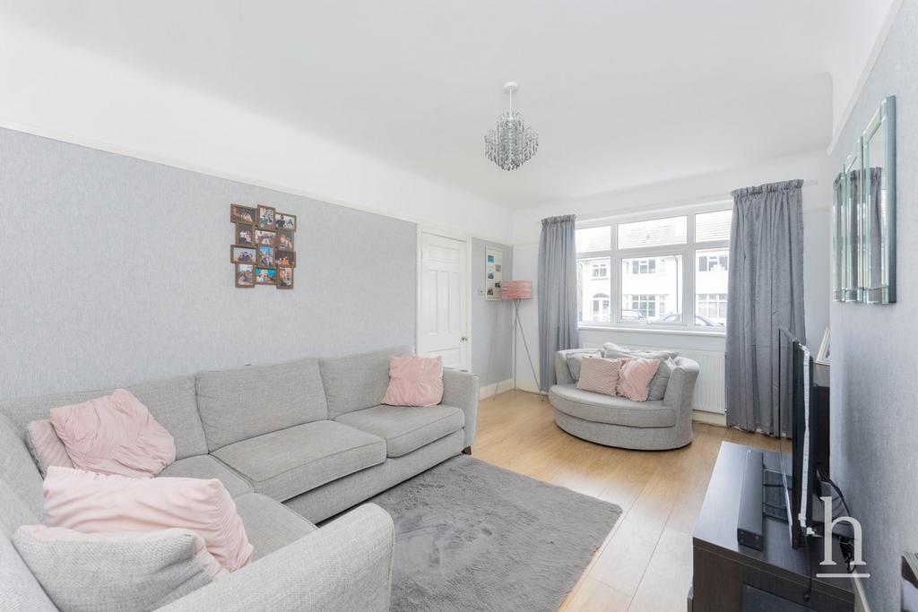 Avondale Road, Hoylake CH47 4 bed terraced house £415,000