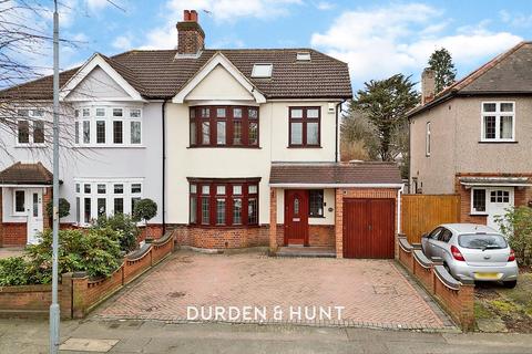 5 bedroom semi-detached house for sale, Osborne Road, Hornchurch,  RM11