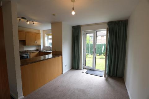 3 bedroom end of terrace house to rent, 44 Druids Green, Cowbridge, CF71 7BP