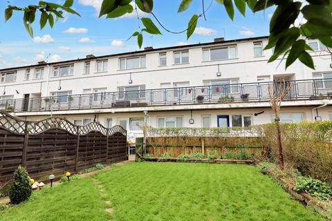 3 bedroom maisonette for sale, Cae Stumpie, Cowbridge, Vale Of Glamorgan, CF71 7DL