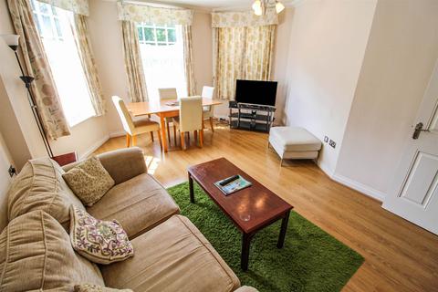 2 bedroom flat for sale, Ince House, John Cullis Gardens, Kenilworth Road, Royal Leamington Spa