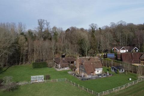 5 bedroom detached house for sale, Lamberhurst