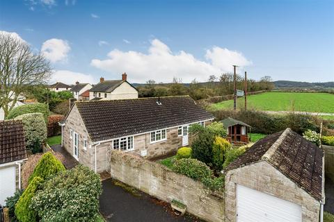3 bedroom detached bungalow for sale - Overlands, North Curry