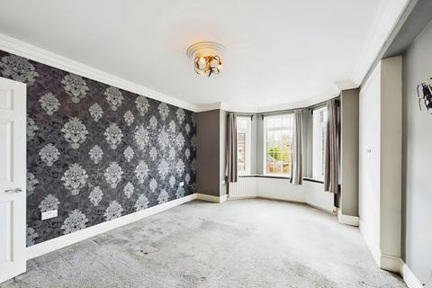 3 bedroom semi-detached house for sale, Radstock Road, Southampton SO19