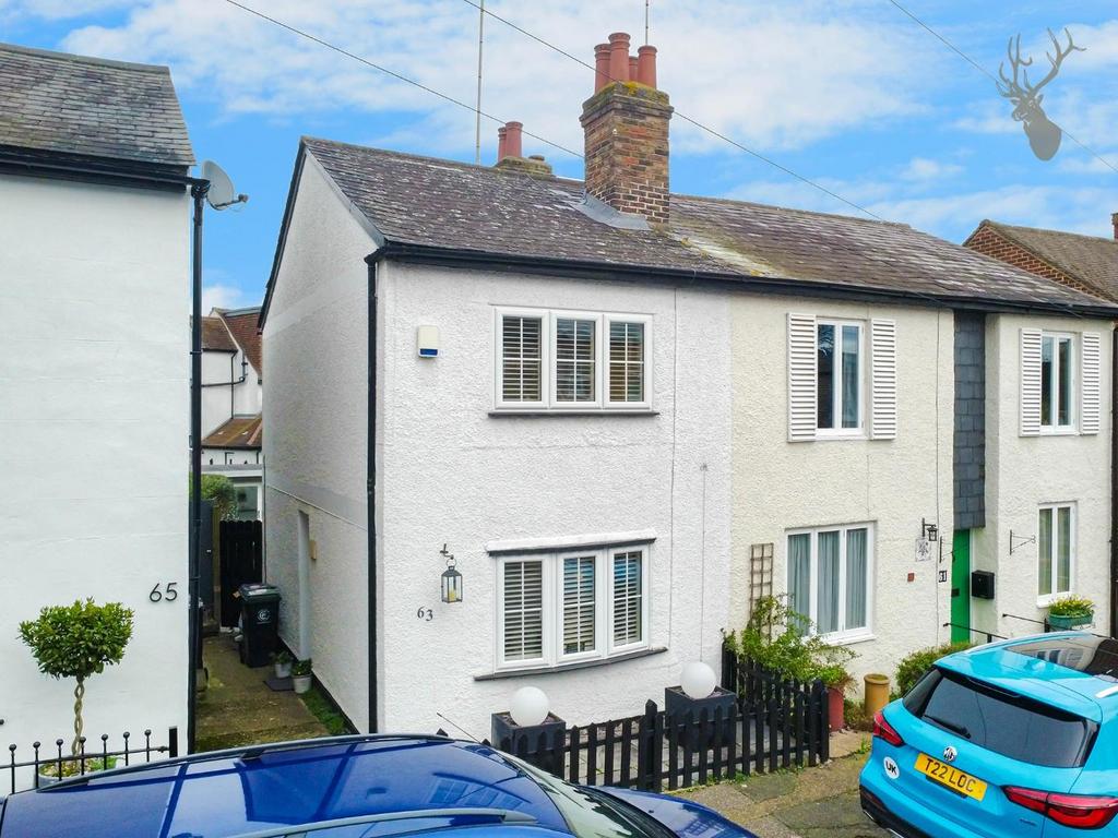 Gladstone Road, Buckhurst Hill IG9 2 bed semidetached house for sale