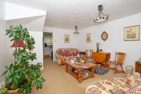 1e Nursery Gardens, Chislehurst, BR7 5BW