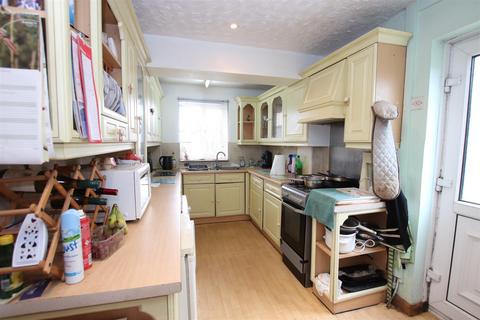 23 Kingsway, Bradford, BD2 1NE