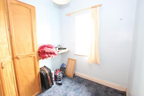 23 Kingsway, Bradford, BD2 1NE