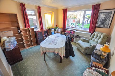 3 bedroom terraced house for sale, Wavell Avenue, Poole, BH17