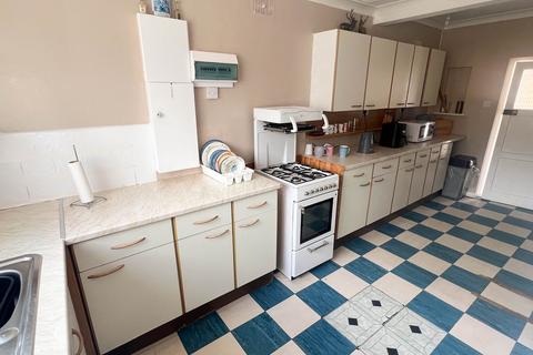 3 bedroom terraced house for sale, Wavell Avenue, Poole, BH17