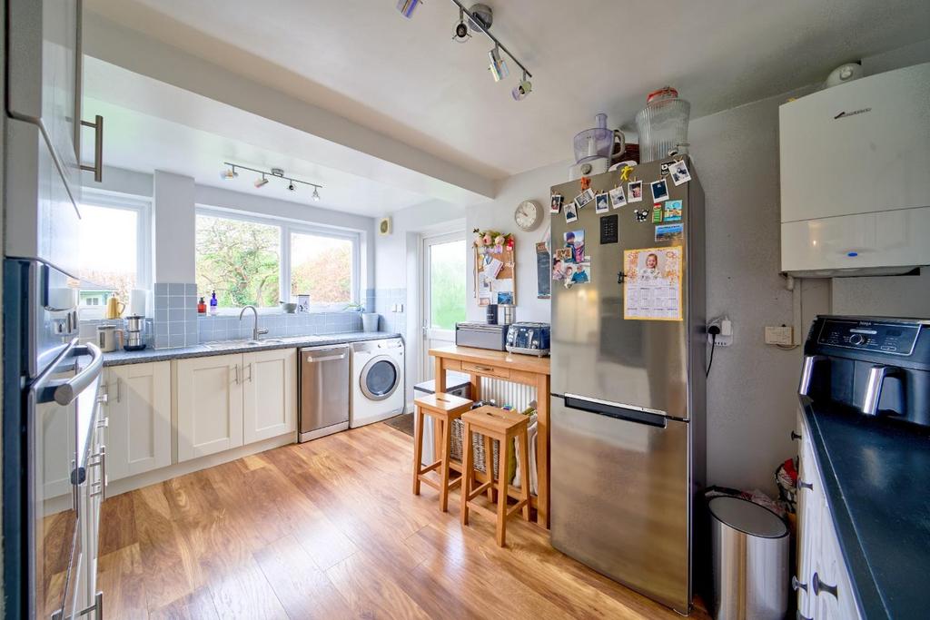 18 Lodge Close - Mark Templer - Real estate photog