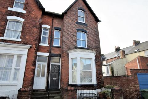 2 bedroom flat for sale, Murray Street, Scarborough
