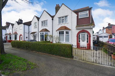 3 bedroom semi-detached house for sale, Orchard Road, Hull