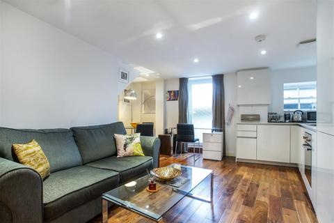 1 bedroom flat for sale, Malvern Road, Queens Park, London