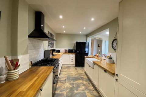 2, Alkerton Grange Cottages Alkerton, Eastington, Stonehouse, GL10 3AF
