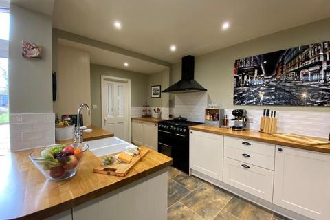 2, Alkerton Grange Cottages Alkerton, Eastington, Stonehouse, GL10 3AF