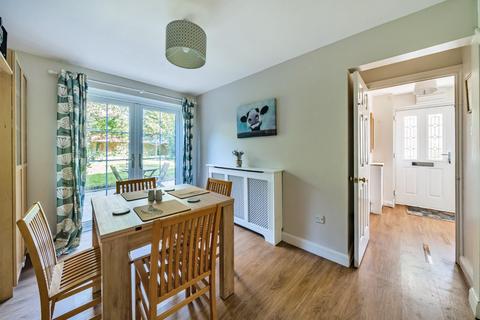 8 Anderson Drive, Stonehouse, GL10 2QL