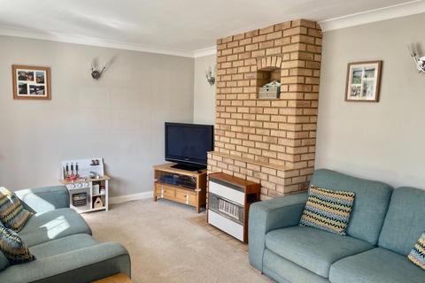 8 Anderson Drive, Stonehouse, GL10 2QL