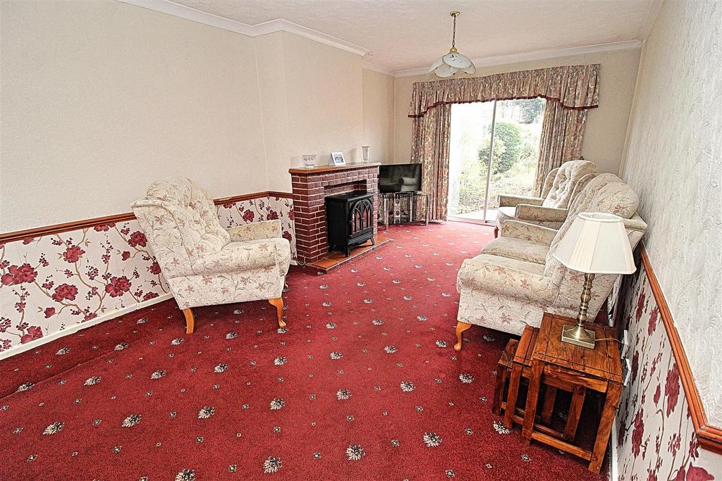 Through Lounge