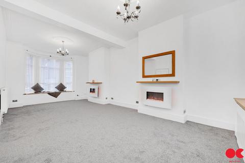 3 bedroom end of terrace house for sale, Mitcham Road, East Ham E6