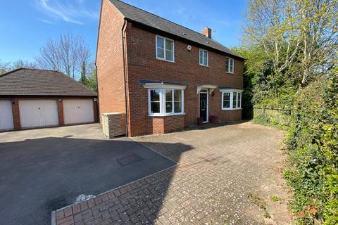 21 Bristol Road, Stonehouse, GL10 2BQ