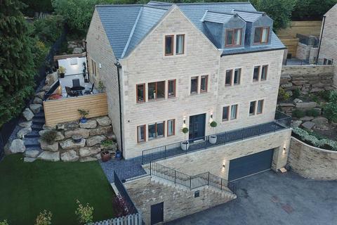 5 bedroom detached house for sale, Excelsior Close, Ripponden