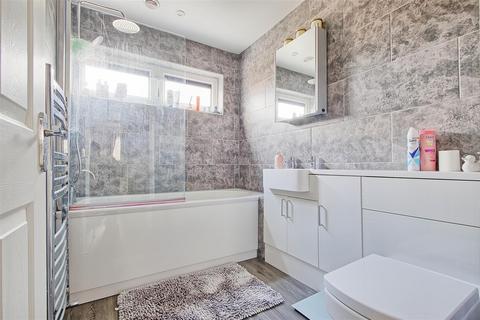 127 Teversham Drift, Cambridge, CB1 3LJ