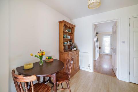 13 Broadfield Road, Eastington, Stonehouse, GL10 3BL