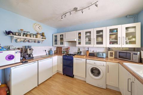 13 Broadfield Road, Eastington, Stonehouse, GL10 3BL