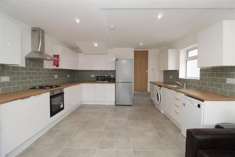 7 bedroom private hall to rent - Flora Street, Cardiff CF24