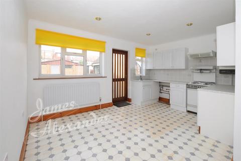 11 Vale Road, Mitcham, CR4 1NP