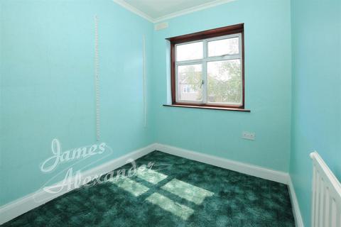 11 Vale Road, Mitcham, CR4 1NP