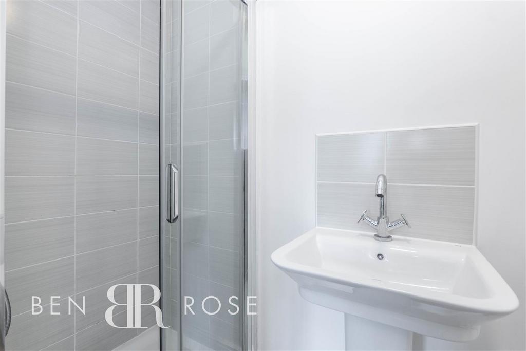 Master Ensuite