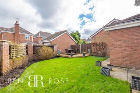 4 bedroom detached house for sale - Forsythia Drive, Clayton-Le-Woods, Chorley