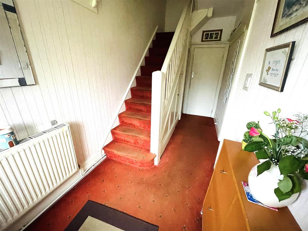 Felinfoel Road, Llanelli 3 bed semidetached house for sale £225,000