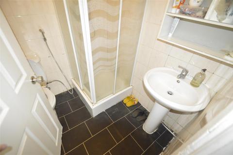 3 bedroom terraced house for sale - Porters ave