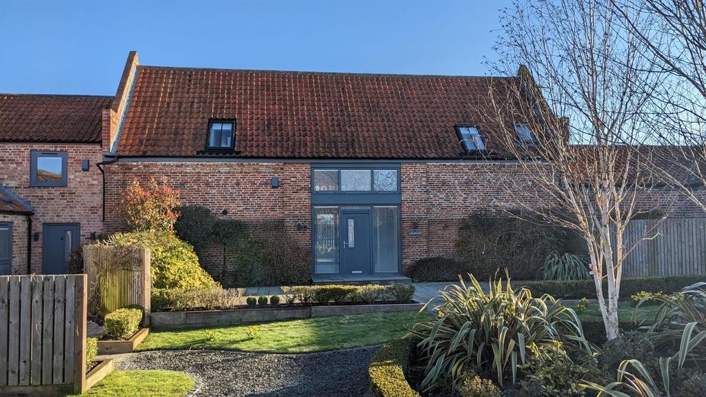 Brook Lane, StantonOnTheWolds... 3 bed property £1,999 pcm (£461 pw)